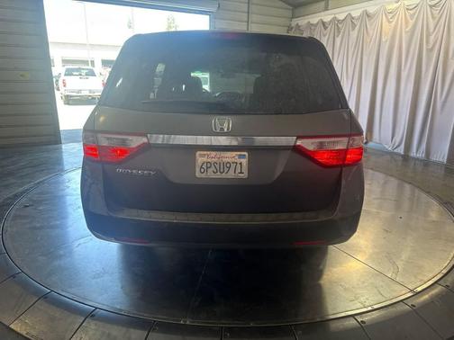 Brown 2011 Honda Odyssey EX
