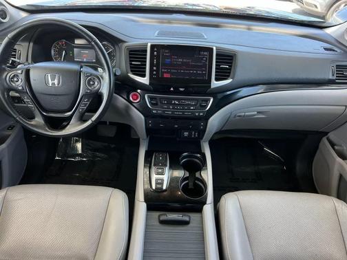 Obsidian Blue Pearl 2017 Honda Pilot Elite