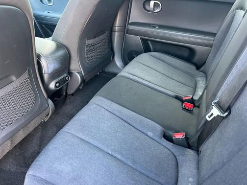 2023 Hyundai IONIQ 5 SE