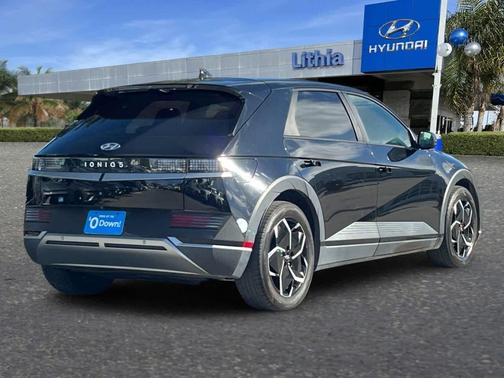 2023 Hyundai IONIQ 5 SE