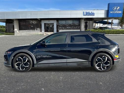 2023 Hyundai IONIQ 5 SE