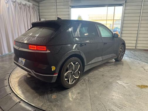 2023 Hyundai IONIQ 5 SE