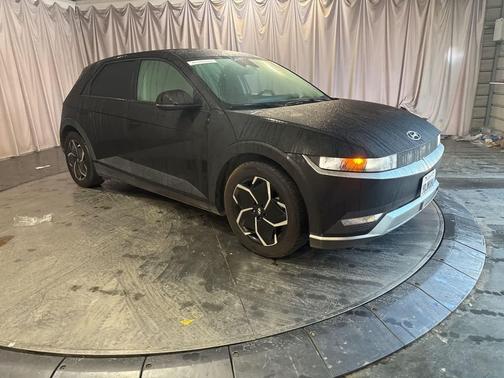 2023 Hyundai IONIQ 5 SE