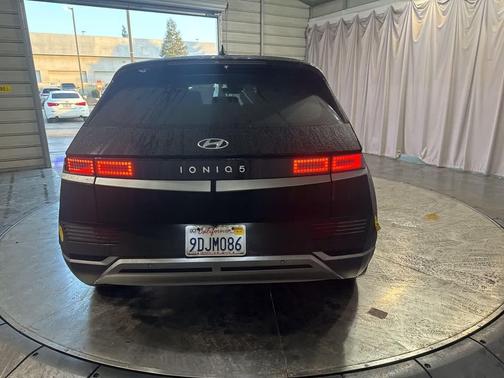 2023 Hyundai IONIQ 5 SE
