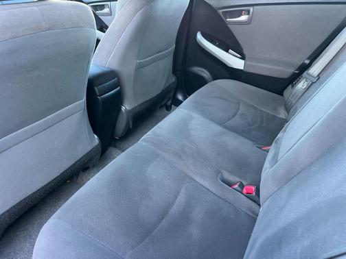 2014 Toyota Prius Two