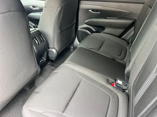 Rockwood Green 2026 Hyundai TUCSON SEL