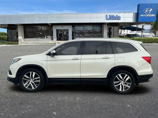 2018 Honda Pilot Touring