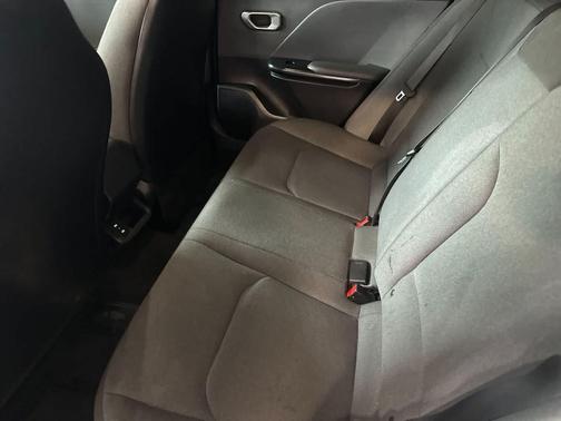 Snow White Pearl 2025 Kia K4 LXS