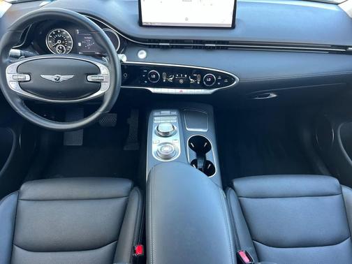 2025 Genesis GV70 2.5T