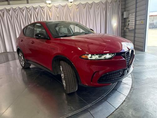 Alfa Rosso 2024 Alfa Romeo Tonale Veloce