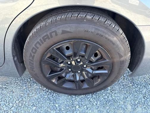 Gun Metallic 2015 Nissan Altima 2.5 S