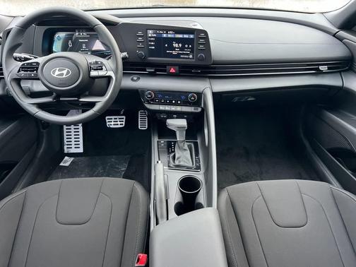 2026 Hyundai ELANTRA Sport