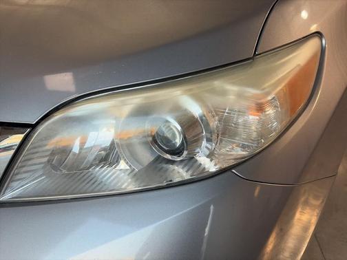 2012 Toyota Sienna LE