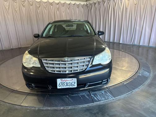 Brilliant Black Crystal Pearlcoat 2010 Chrysler Sebring Touring