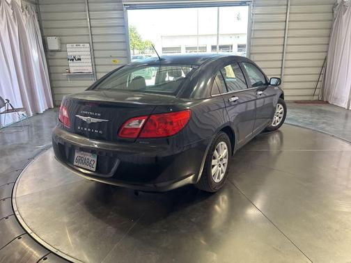 Brilliant Black Crystal Pearlcoat 2010 Chrysler Sebring Touring
