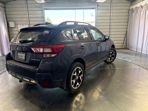 Dark Gray Metallic 2018 Subaru Crosstrek 2.0i Premium