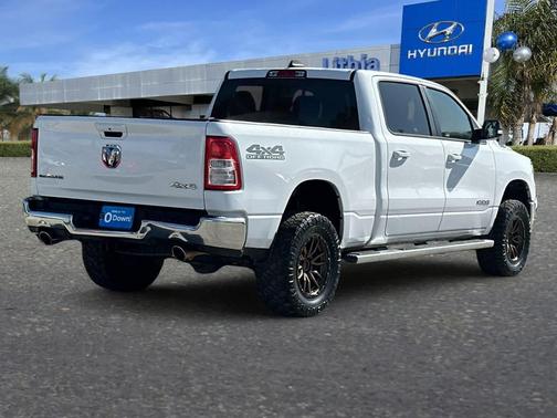 Bright White Clearcoat 2022 RAM 1500 Big Horn/Lone Star
