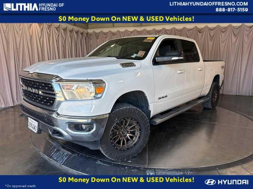Bright White Clearcoat 2022 RAM 1500 Big Horn/Lone Star