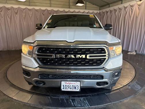 Bright White Clearcoat 2022 RAM 1500 Big Horn/Lone Star