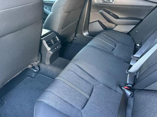 Platinum White Pearl 2025 Honda Accord Hybrid Sport