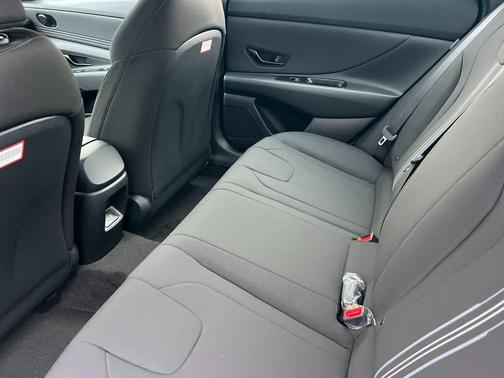 Abyss Black 2026 Hyundai ELANTRA Sport