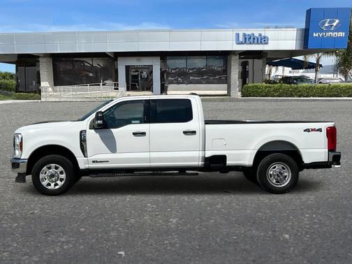 2024 Ford F-350 XLT