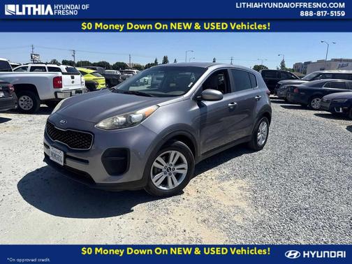 Mineral Silver 2017 Kia Sportage LX