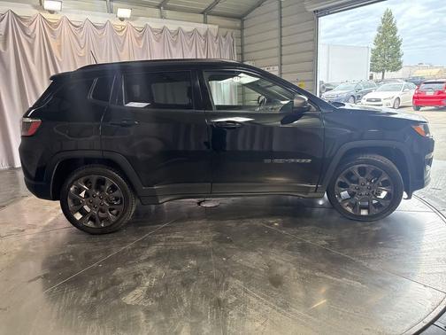 2021 Jeep Compass 80th Special Edition