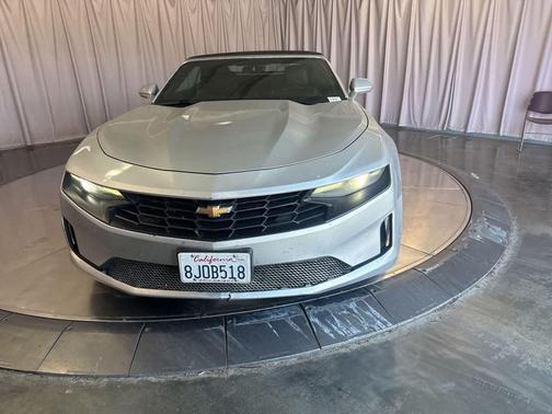 Silver Ice Metallic 2019 Chevrolet Camaro 1LT