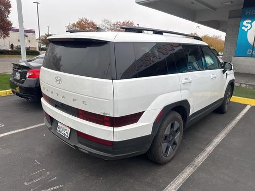 2025 Hyundai SANTA FE SEL 2.4