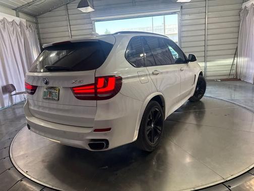 White 2016 BMW X5 xDrive35i