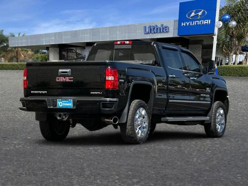 Onyx Black 2018 GMC Sierra 2500 Denali