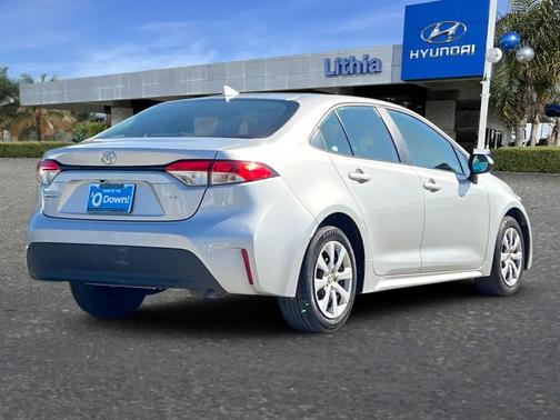 Classic Silver Metallic 2024 Toyota Corolla LE