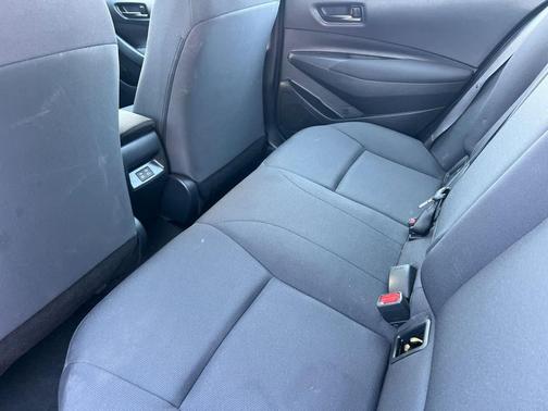 Classic Silver Metallic 2024 Toyota Corolla LE