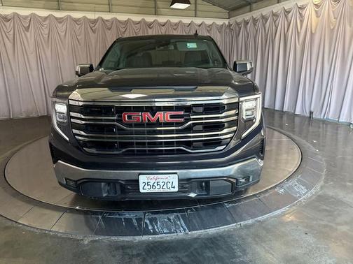 Titanium Rush Metallic 2025 GMC Sierra 1500 SLT