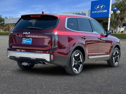 Dawning Red 2023 Kia Telluride EX