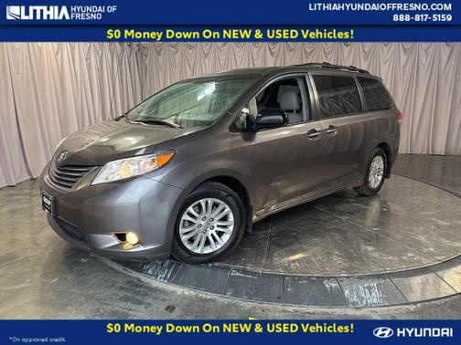 2014 Toyota Sienna XLE