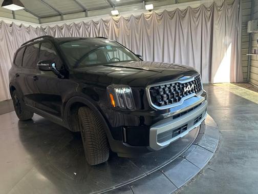 Ebony Black 2023 Kia Telluride EX X-Line