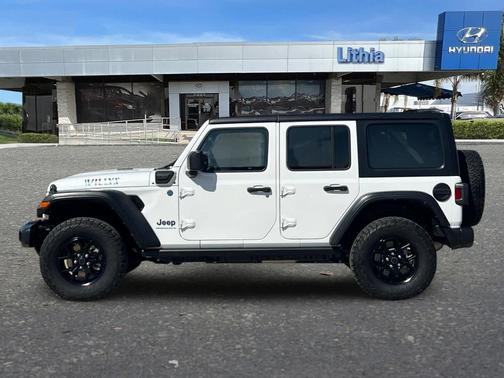 2024 Jeep Wrangler 4xe Willys