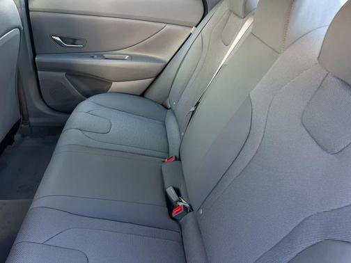 Amazon Gray 2026 Hyundai ELANTRA SE