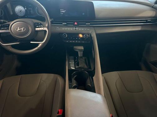 Ultimate Red 2025 Hyundai ELANTRA SEL