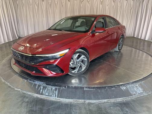 Ultimate Red 2025 Hyundai ELANTRA SEL