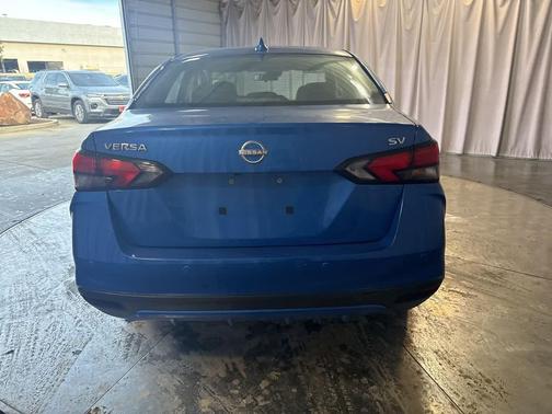 2023 Nissan Versa 1.6 SV