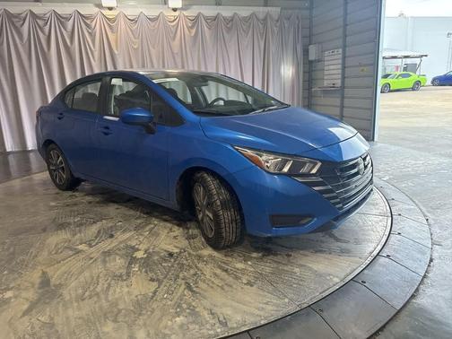 2023 Nissan Versa 1.6 SV
