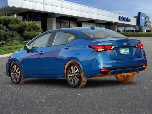 2023 Nissan Versa 1.6 SV