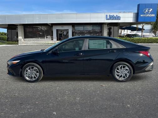 Abyss Black 2026 Hyundai ELANTRA HEV Blue