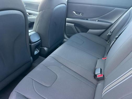 Abyss Black 2026 Hyundai ELANTRA HEV Blue