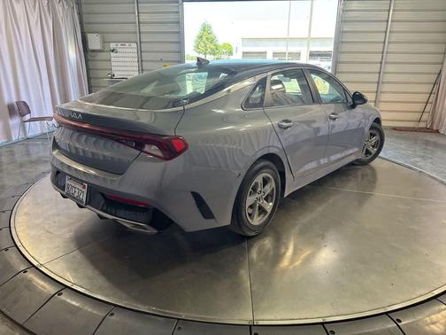 Everlasting Silver 2022 Kia K5 LXS