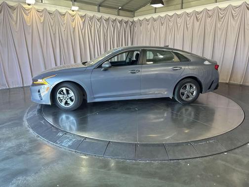 Everlasting Silver 2022 Kia K5 LXS