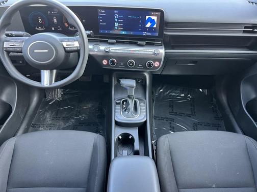 2024 Hyundai KONA SE